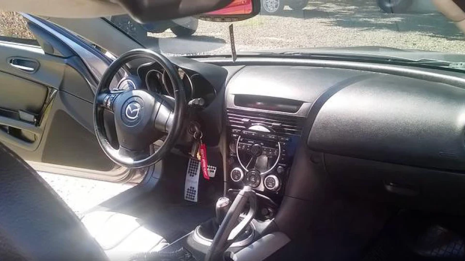 Mazda RX-8 5