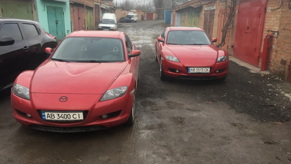 Mazda RX-8 Червона 3