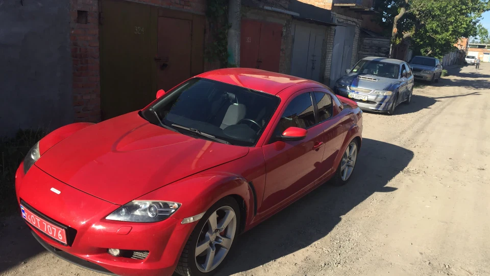 Mazda RX-8 Червона 5