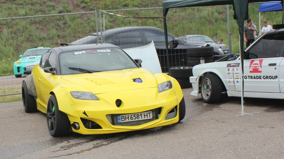 Mazda RX-8 Бджілка 4