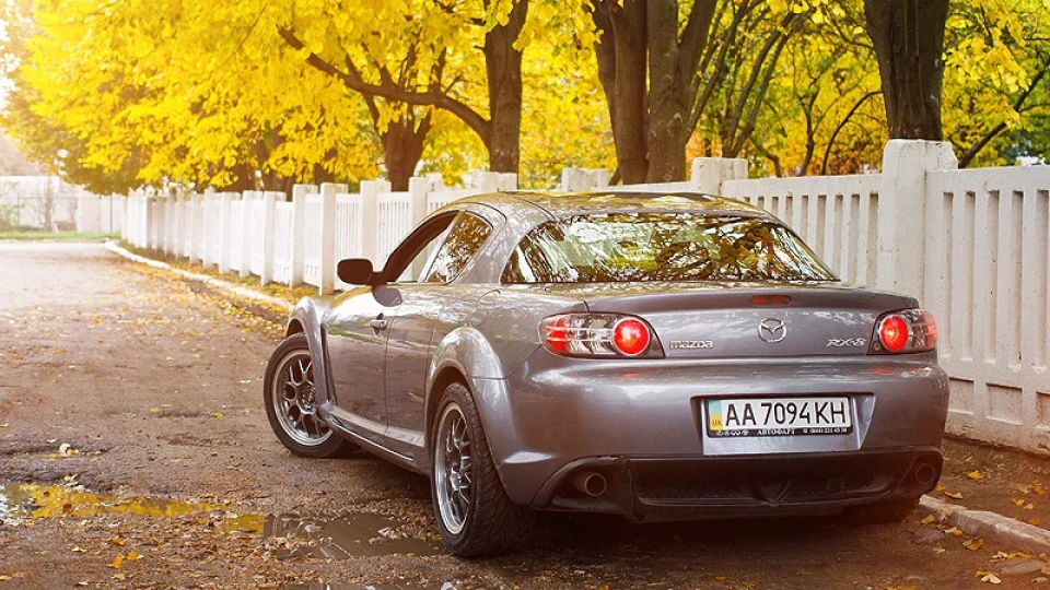 Mazda RX-8 remanufactured) 3