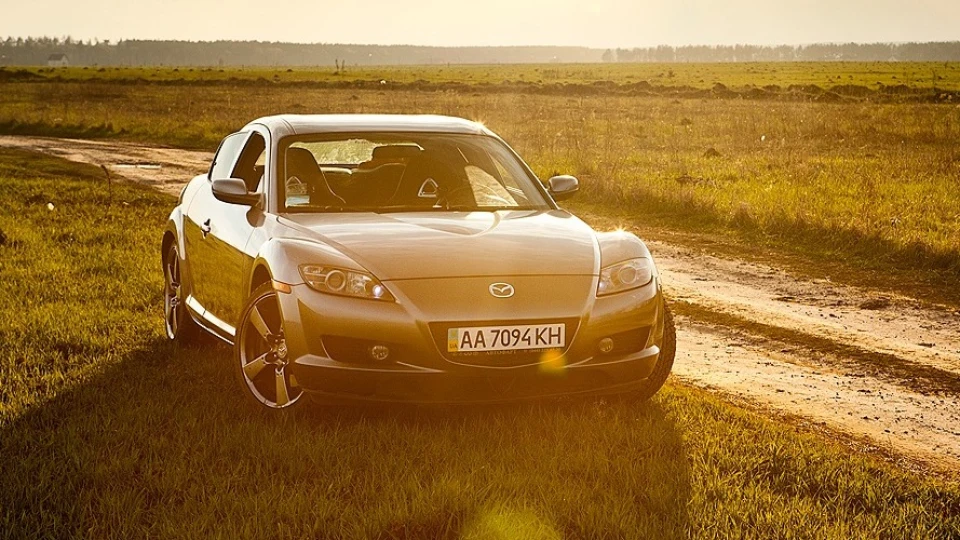 Mazda RX-8 remanufactured) 5