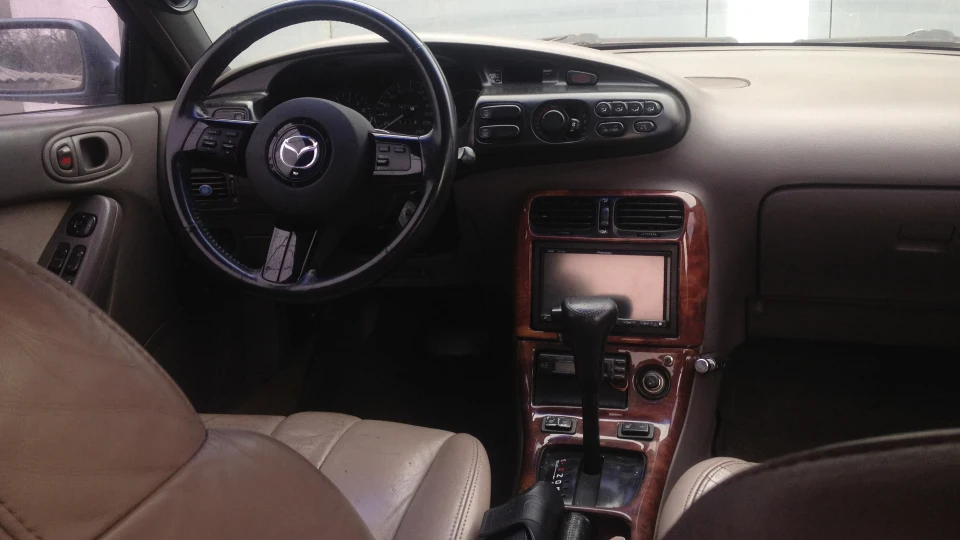 Mazda Xedos 6