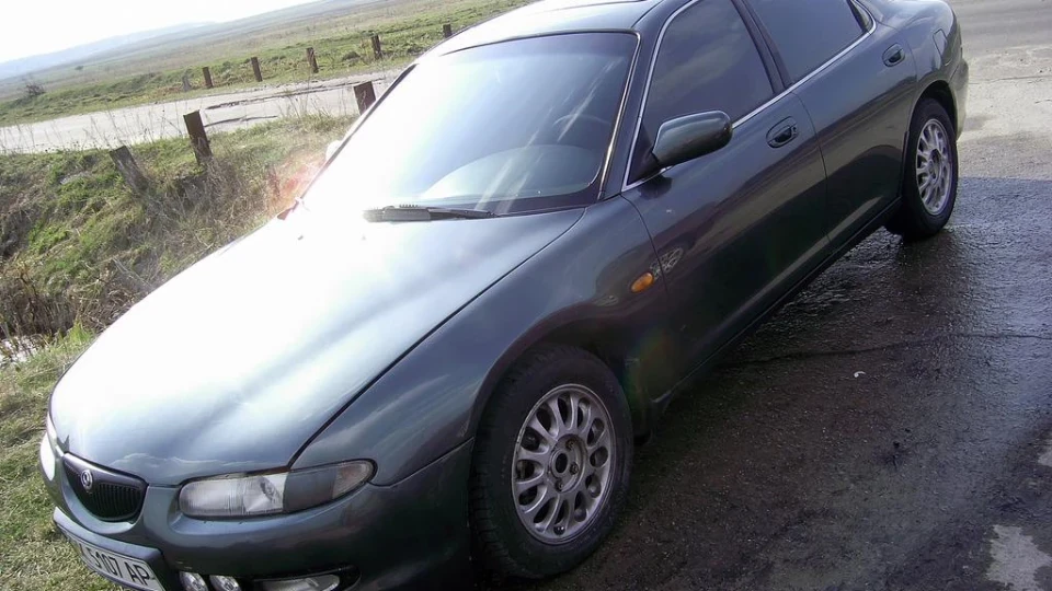 Mazda Xedos 6 3