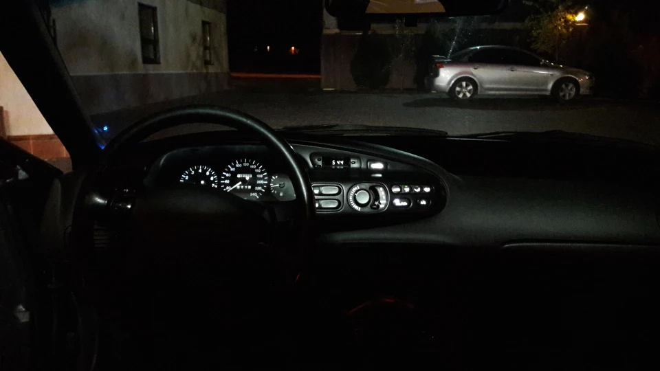 Mazda Xedos 6 Mulatka 3