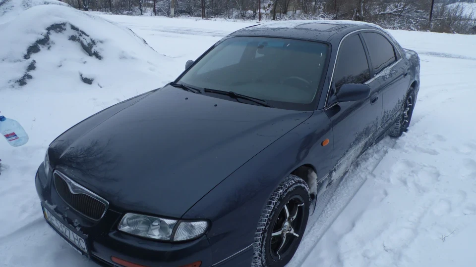Mazda Xedos 9
