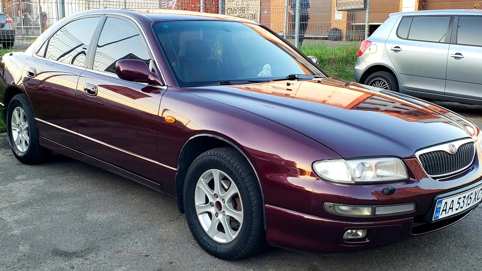 Mazda Xedos 9 2.5 v6 AKPP