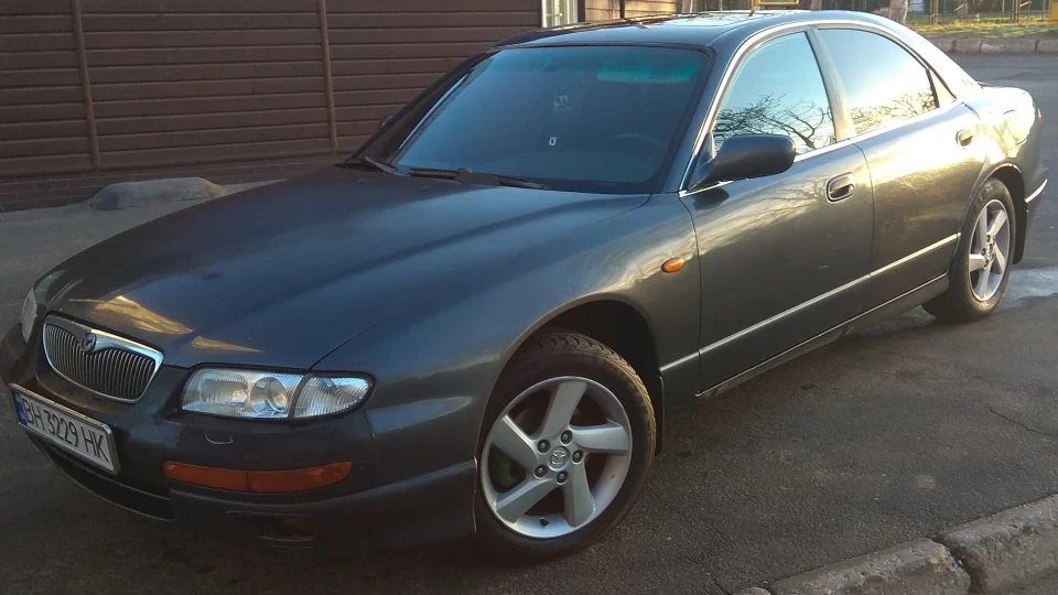 Mazda Xedos 9 Automatic 3