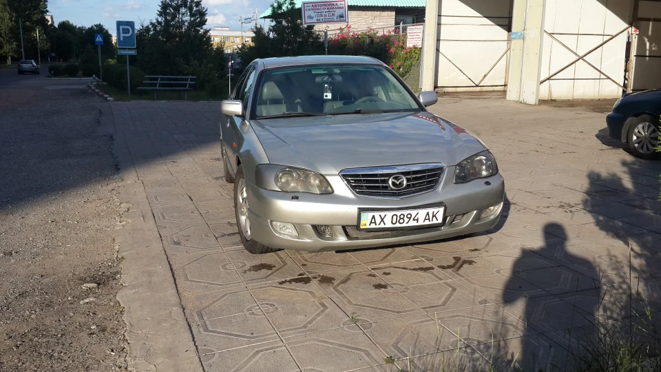 Mazda Xedos 9 Automatic 3