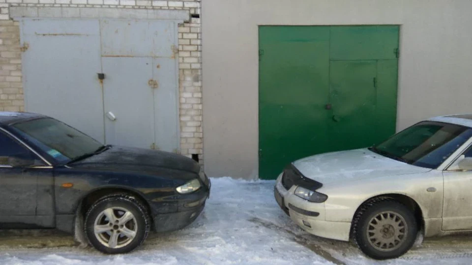 Mazda Xedos 9 БІЛЯВА КСЮШКА