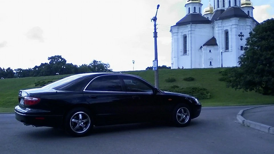 Mazda Xedos 9 Brilliant Black 2.5 V6 2