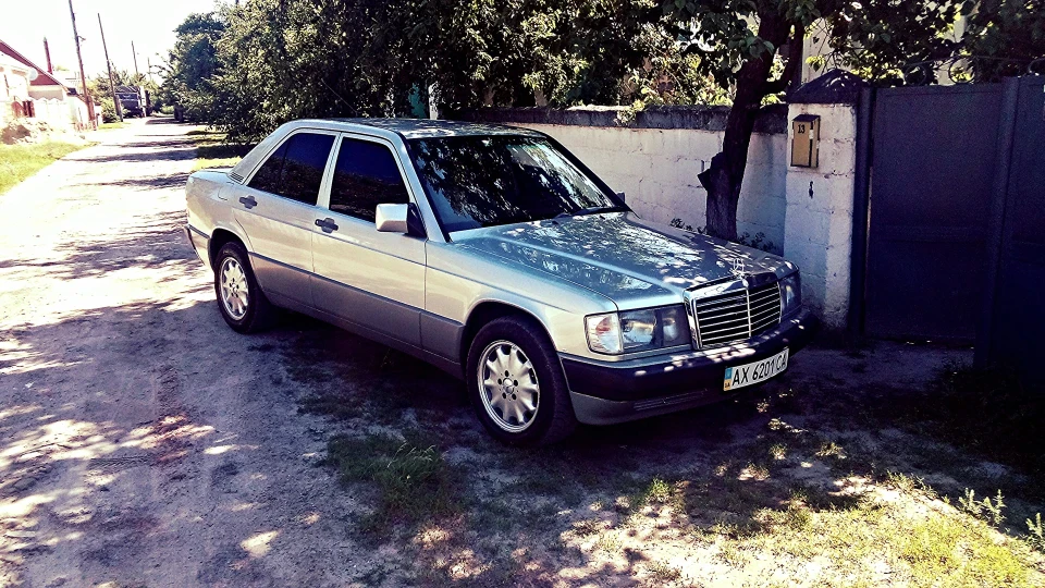 Mercedes-Benz 190 (W201) 2