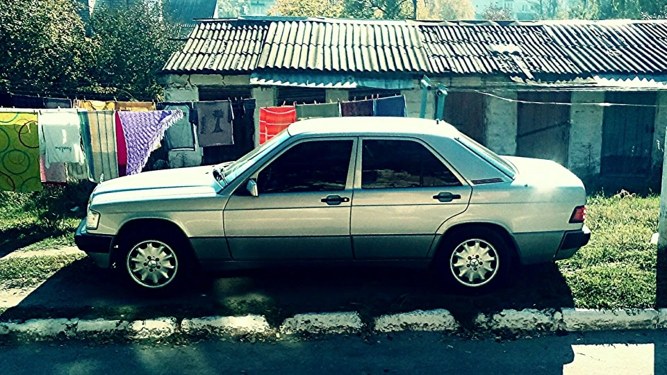 Mercedes-Benz 190 (W201) 5