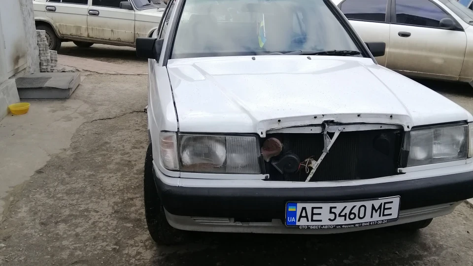 Mercedes-Benz 190 (W201)