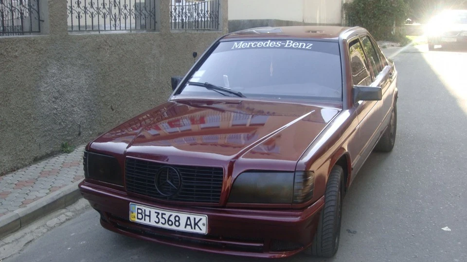 Mercedes-Benz 190 (W201) 2