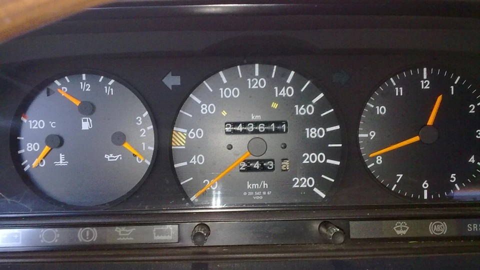Mercedes-Benz 190 (W201) 3