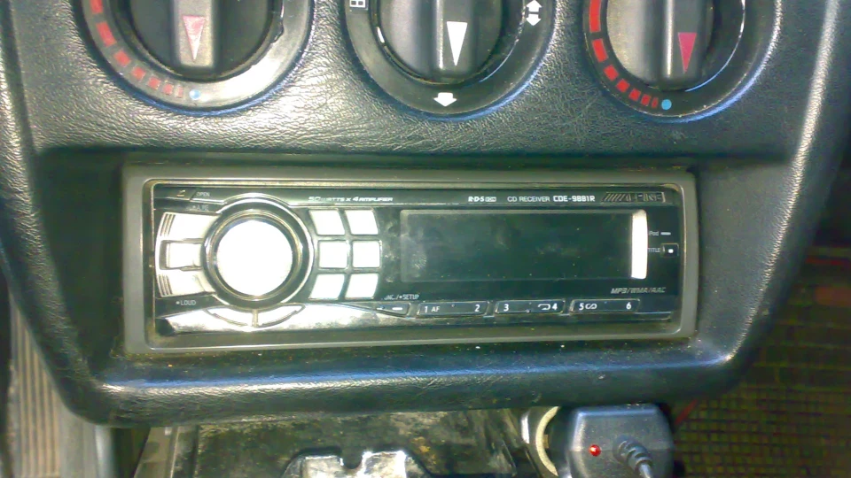 Mercedes-Benz 190 (W201) 4