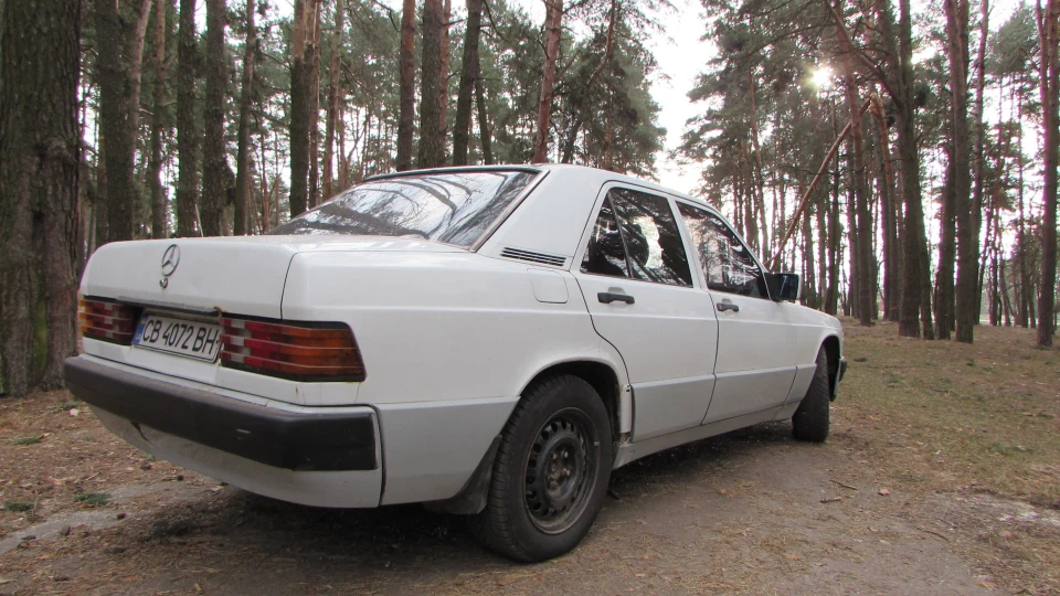 Mercedes-Benz 190 (W201) 3