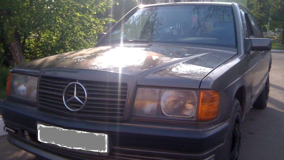Mercedes-Benz 190 (W201)