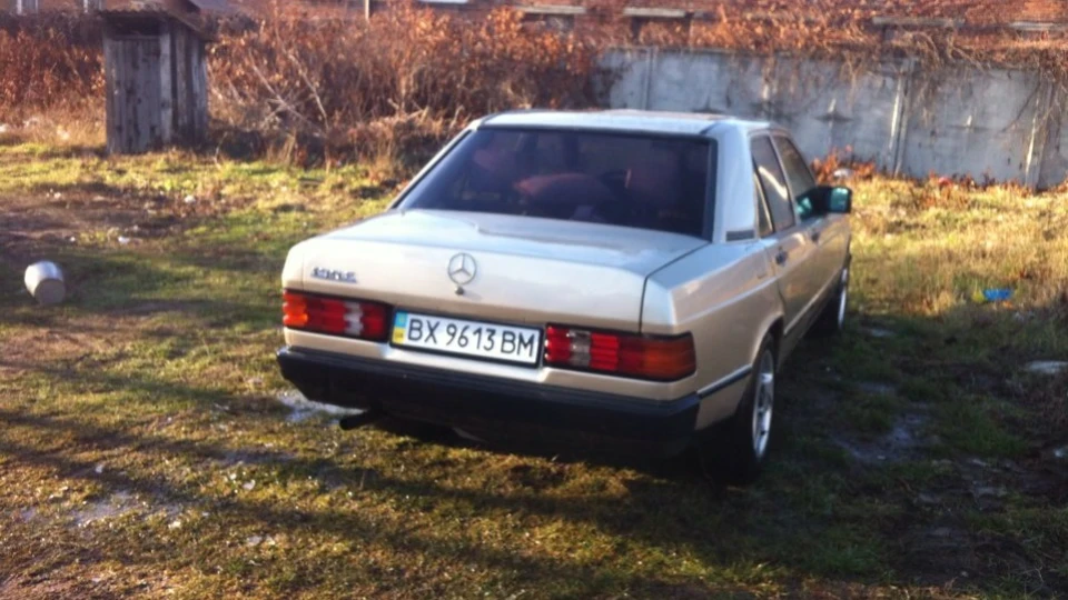 Mercedes-Benz 190 (W201) 2