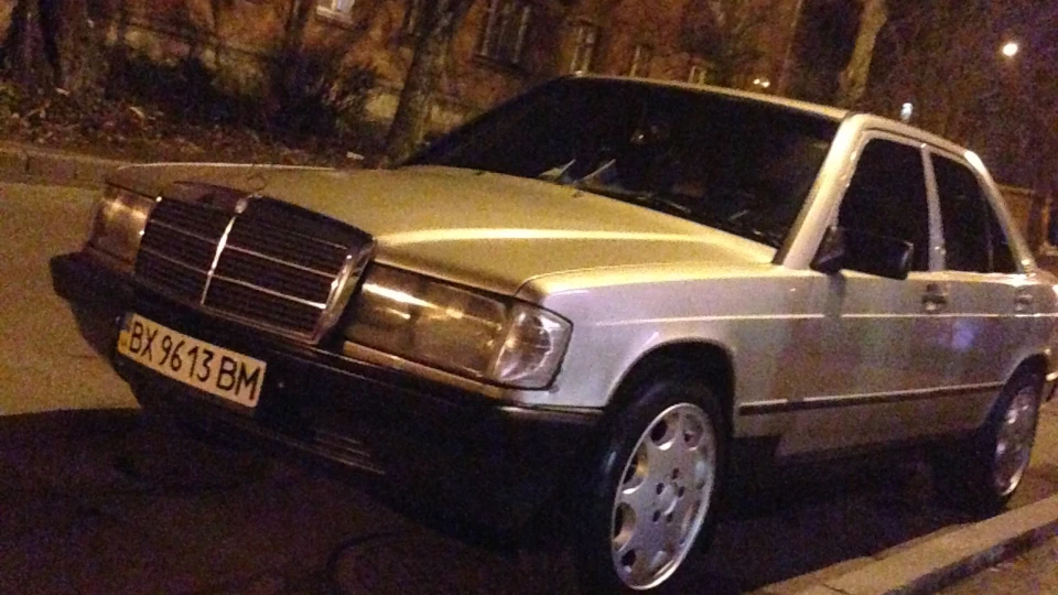 Mercedes-Benz 190 (W201) 5