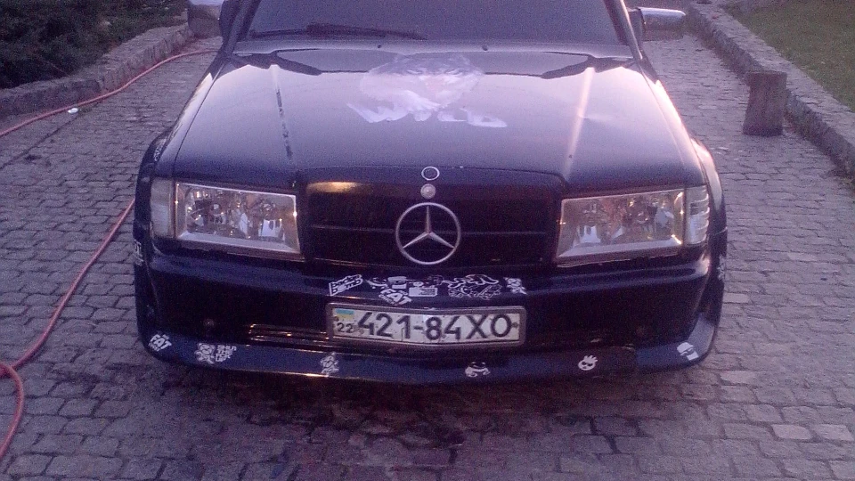 Mercedes-Benz 190 (W201)