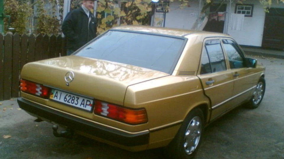 Mercedes-Benz 190 (W201)