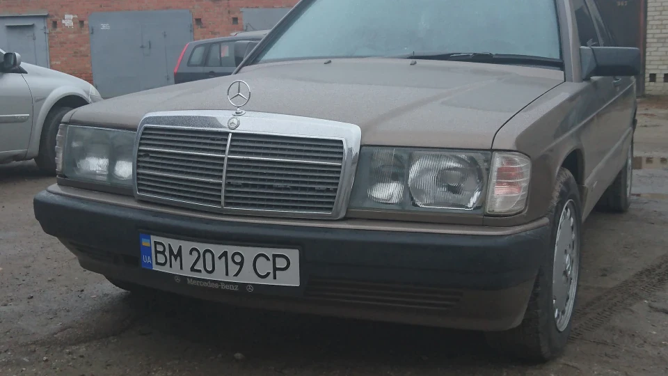 Mercedes-Benz 190 (W201) 2