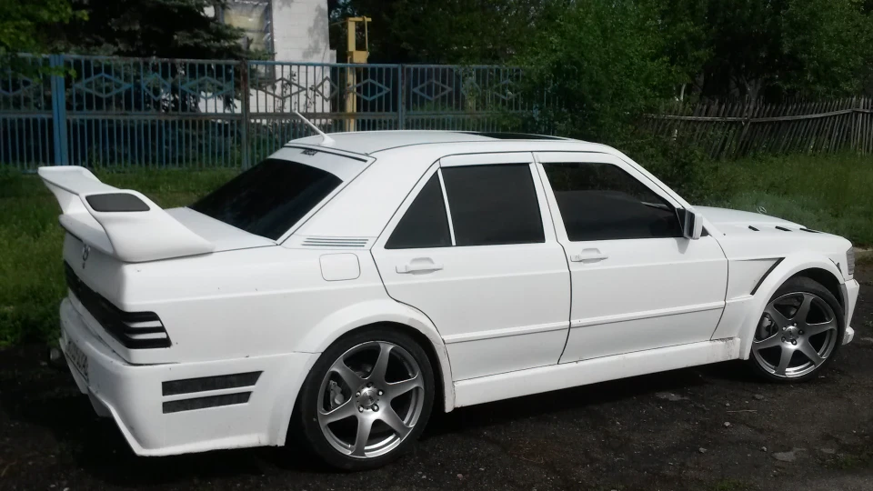 Mercedes-Benz 190 (W201) 190 КРАСОВЕЦЬ 5