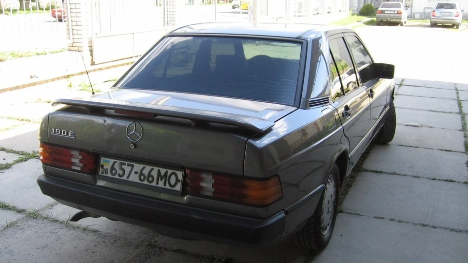 Mercedes-Benz 190 (W201) 2.0, 122 к.с. 4