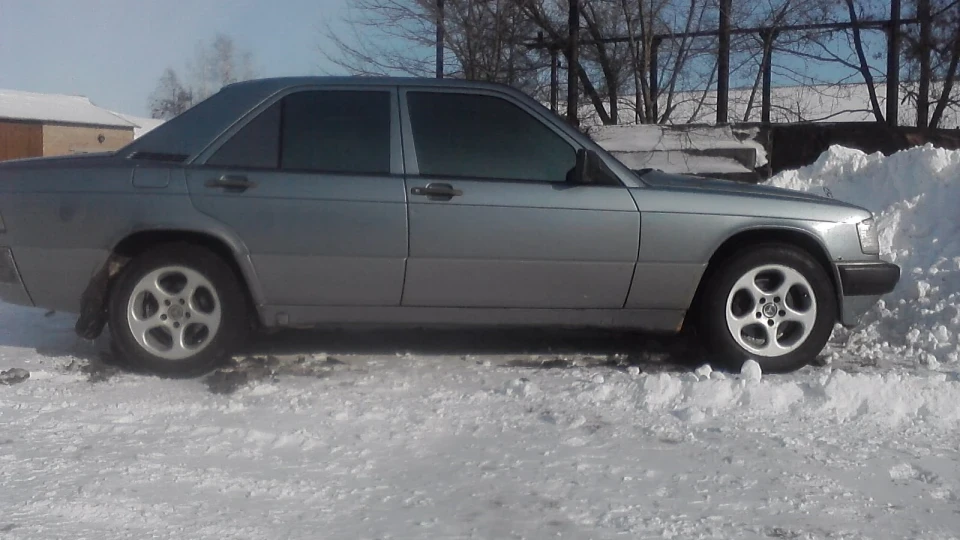 Mercedes-Benz 190 (W201) 2.0D 3