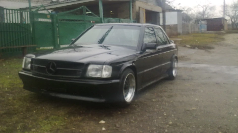 Mercedes-Benz 190 (W201) 2.3-16 cosworth 3