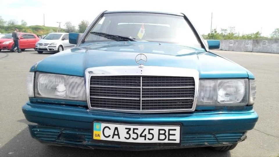 Mercedes-Benz 190 (W201) 2л.бенз 4