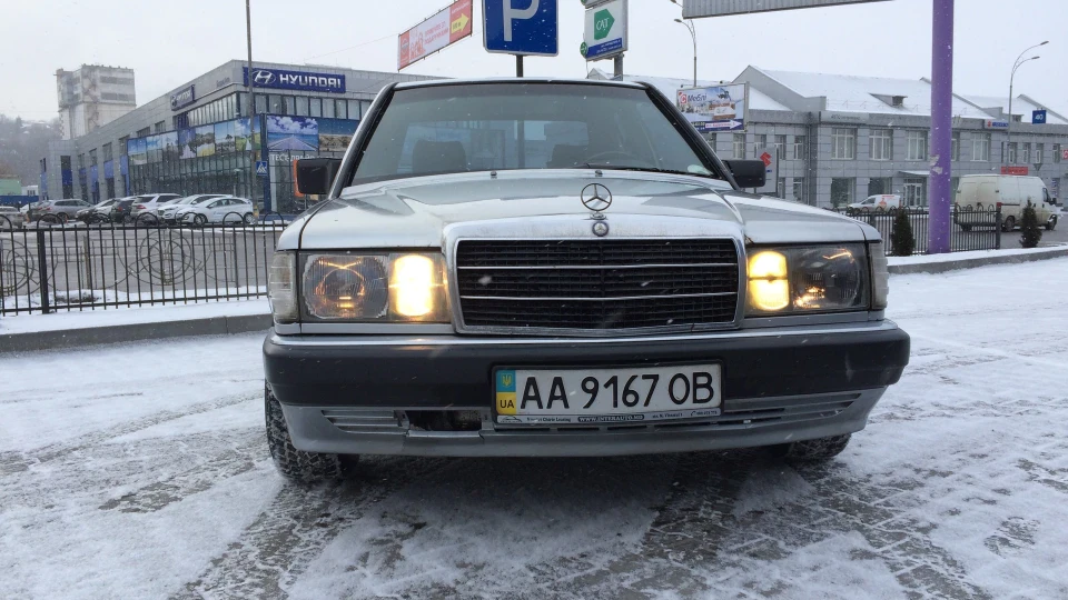 Mercedes-Benz 190 (W201) Australia 1.8 up 2.3 K 2