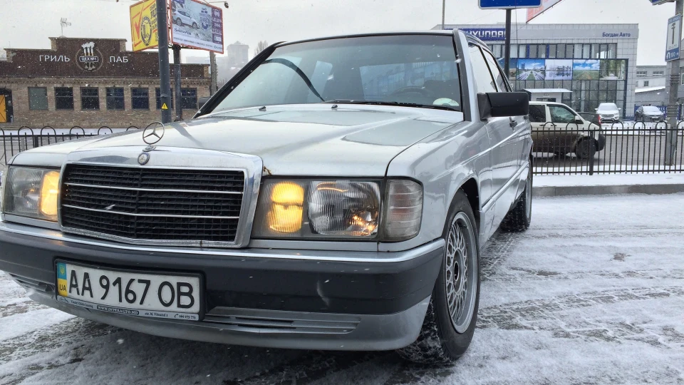 Mercedes-Benz 190 (W201) Australia 1.8 up 2.3 K 4