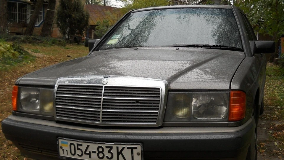 Mercedes-Benz 190 (W201) Baby Benz 4