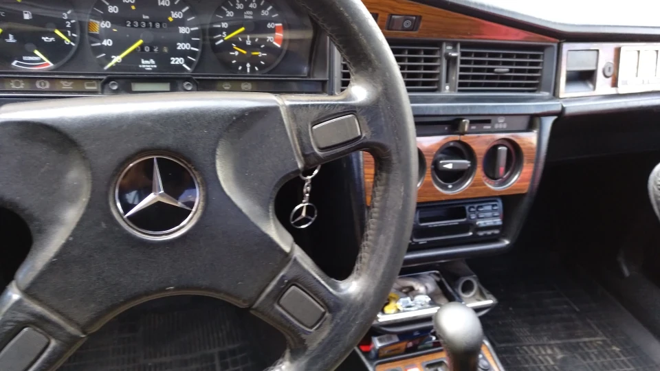 Mercedes-Benz 190 (W201) Baumuster 2