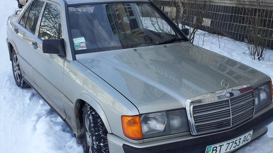 Mercedes-Benz 190 (W201) Cosworth-машина для душі