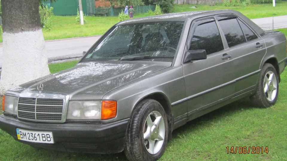 Mercedes-Benz 190 (W201) Двигун 2.3. 2