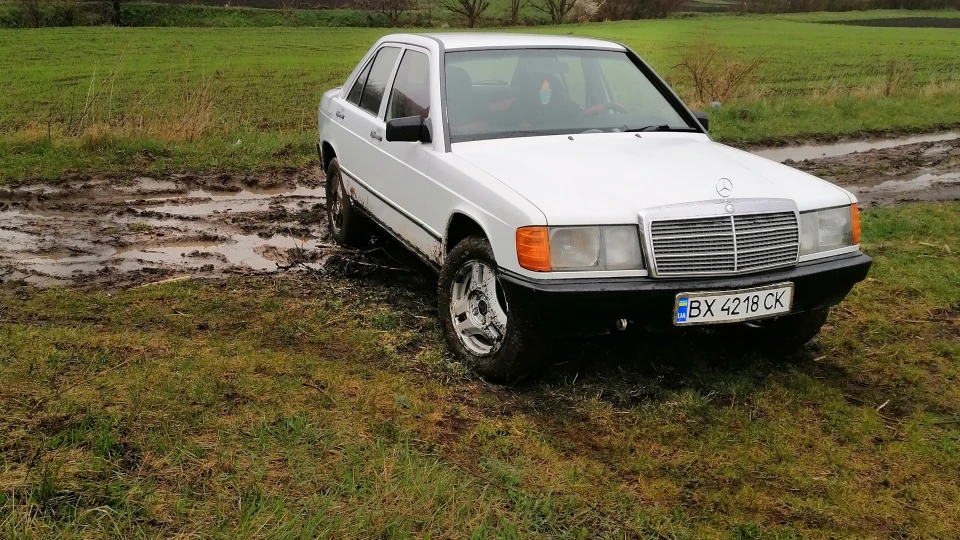 Mercedes-Benz 190 (W201) Мерс 190 2.0 дизель