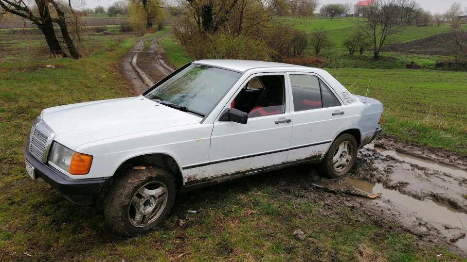 Mercedes-Benz 190 (W201) Мерс 190 2.0 дизель 2