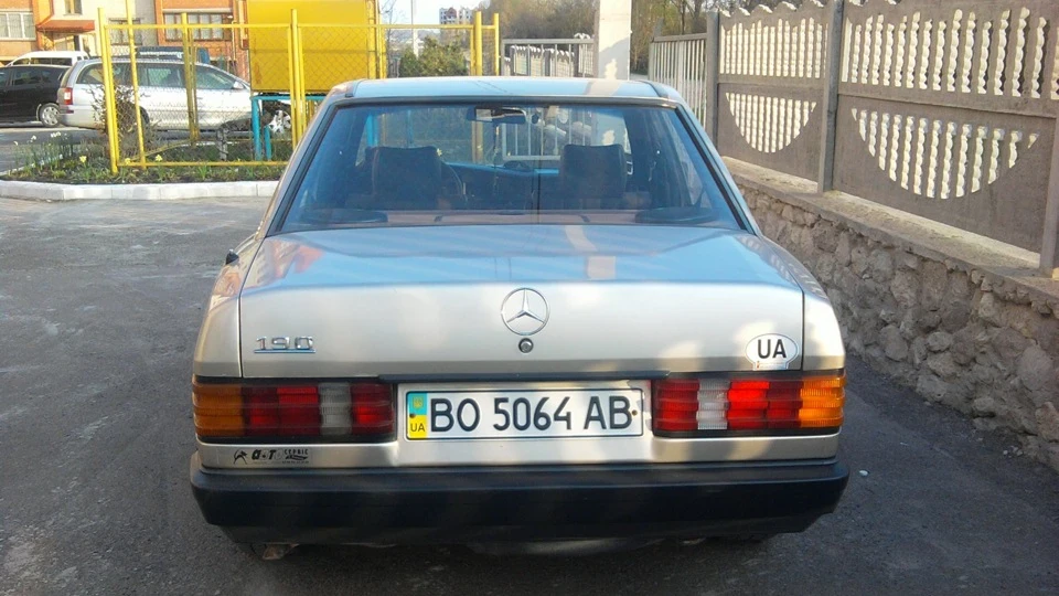 Mercedes-Benz 190 (W201) моя 1-я, колишня, бібіка) 3