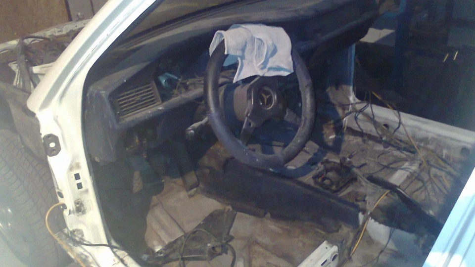 Mercedes-Benz 190 (W201) мурзик 2