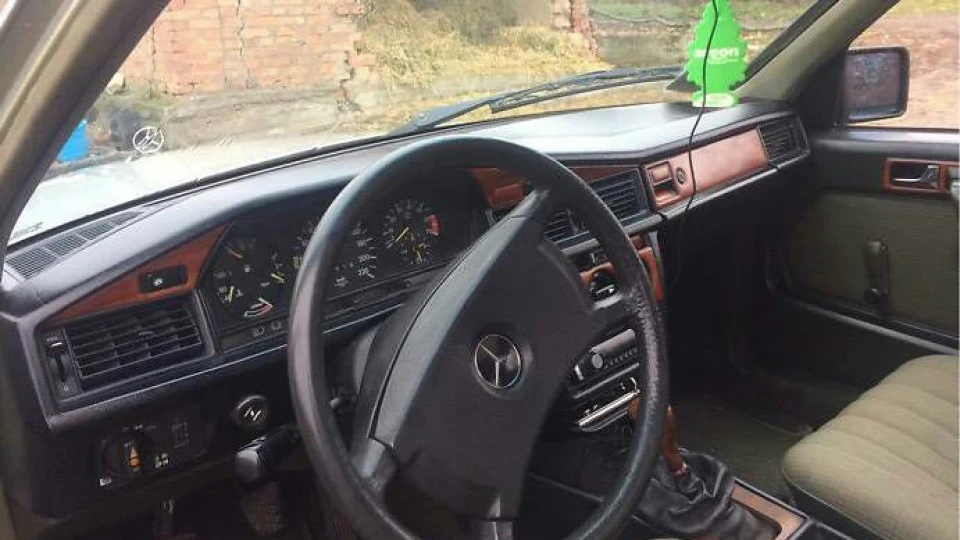Mercedes-Benz 190 (W201) Original_maybe 2.0 2