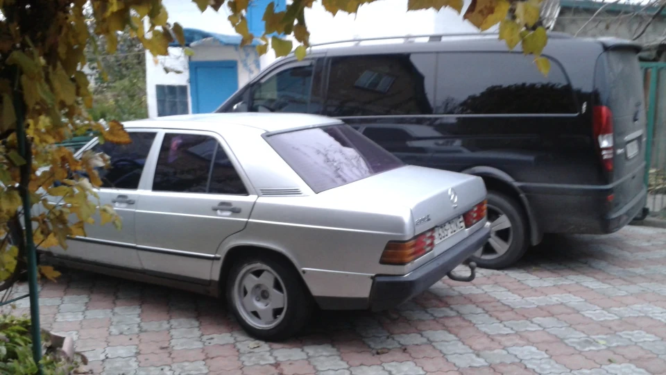 Mercedes-Benz 190 (W201) ★ Silver Arrow ★ 3