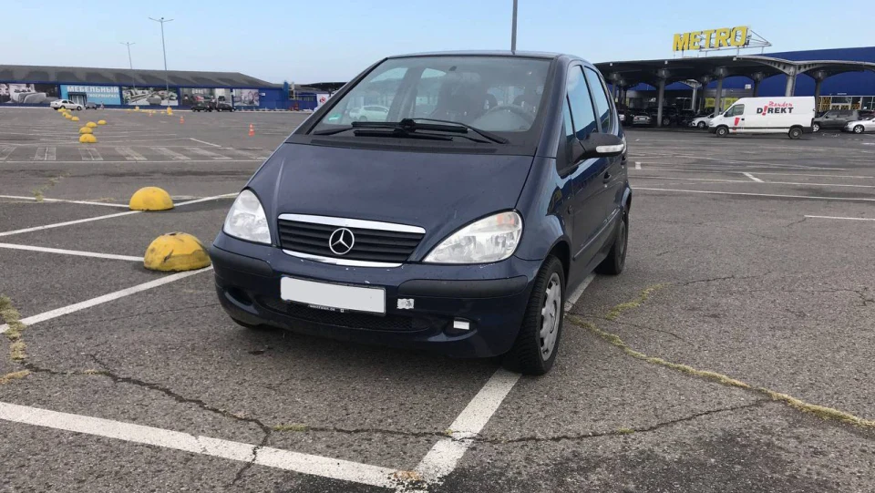 Mercedes-Benz A-Class 2