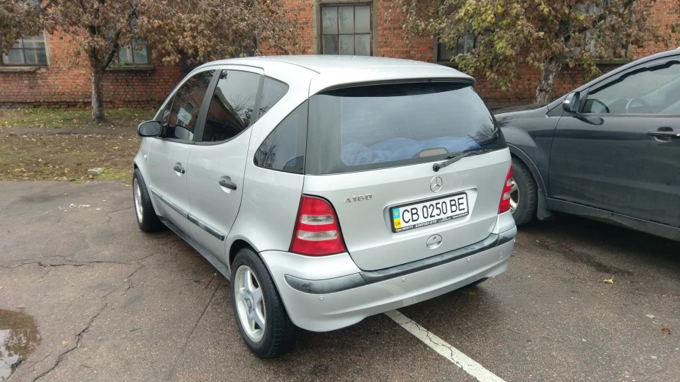 Mercedes-Benz A-Class 2