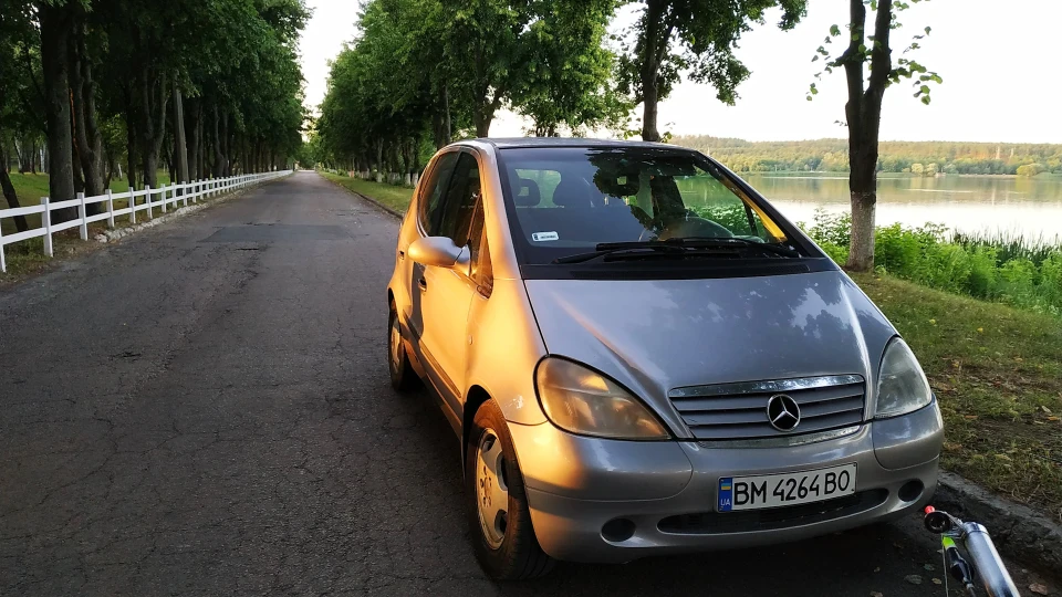 Mercedes-Benz A-Class А140 AKS робот