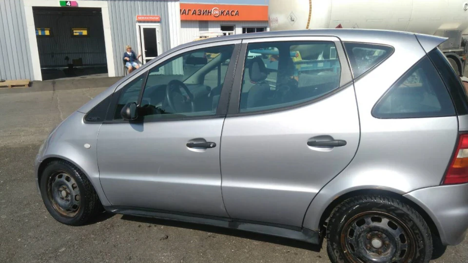 Mercedes-Benz A-Class A170 Classic 2