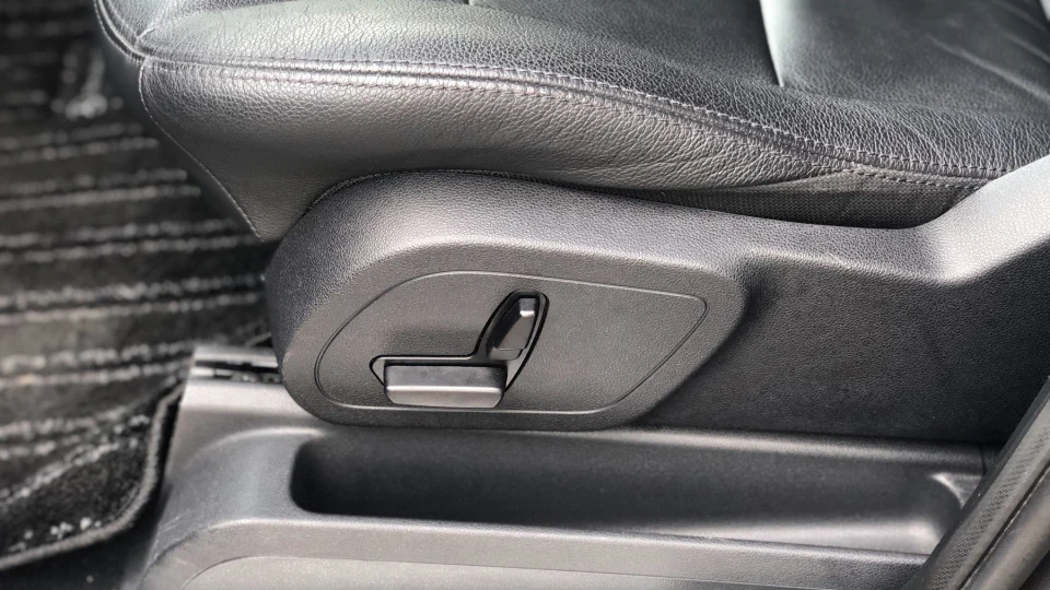 Mercedes-Benz A-Class Elegance 3